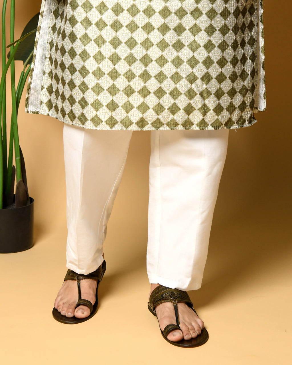 Premium Genuine Leather Kolhapuri Chappal for Men – Handmade, Traditional, Comfortable Ethnic Footwear