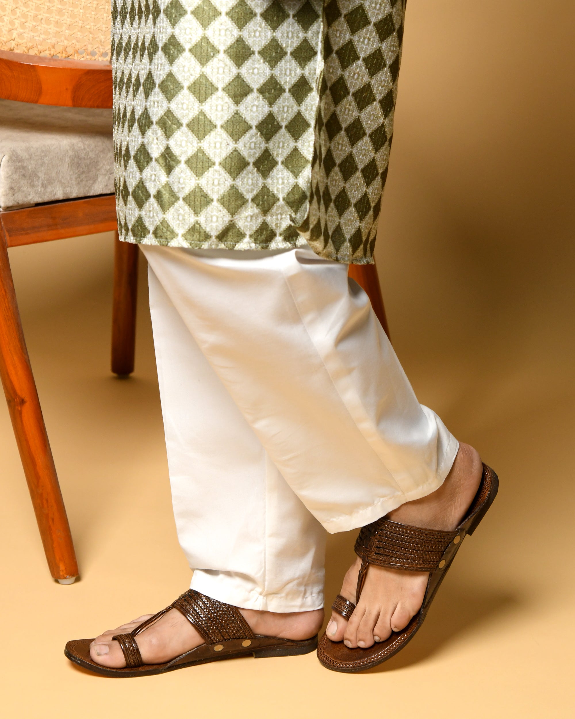 Premium Genuine Leather Kolhapuri Chappal for Men – Handmade, Traditional, Comfortable Ethnic Footwear